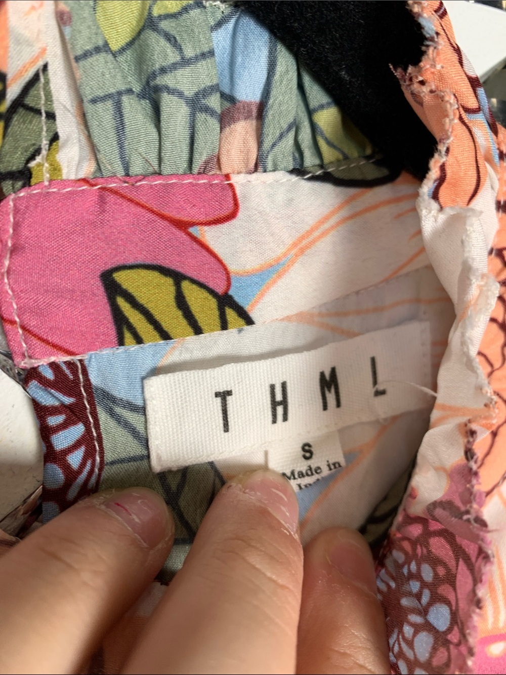 THML Floral Ruffle-Neck Blouse in Pink, Peach, White, Green, Blue - Picture 2 of 4